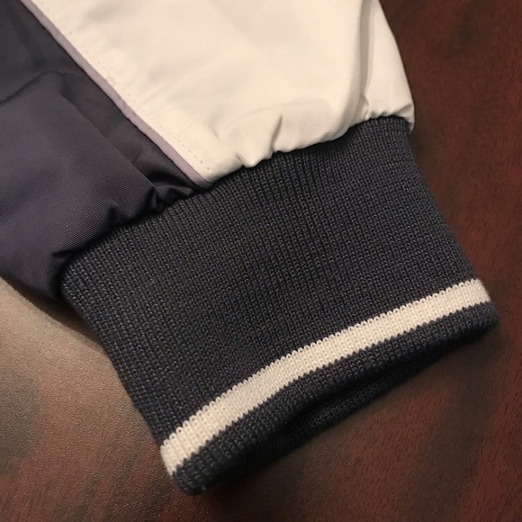 Cutter & Buck Women’s 1/2 Zip Top - Picture 6 of 8